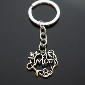 I Love Mom Heart Wreath Vine Flower Mothers Keychain Forever Gift Key Chain Ring