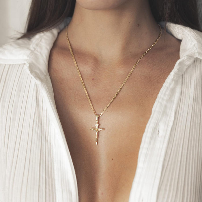 18K Gold Plated Flat Mariner/Marina 060 3MM Chain Necklace With Cross Pendant., Gold