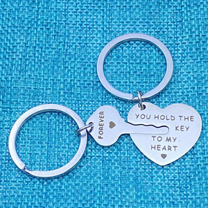 2Pcs Couple Gifts Annyversary Keychain Set for Boyfriend Girlfriend, You Hold The Key to My Heart Couple Keychains