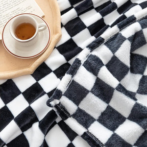Flannel Blanket with Checkerboard Grid Pattern Soft Throw Blanket for Couch (Black, 50"x60")