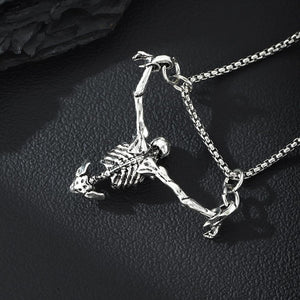 Punk Skeleton Skull Necklace Captivity Skull Pendent Biker Rock Jewelry Gift for Men and Women