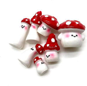 7pcs Red Mini Mushrooms Crafts Little Fairy Garden Mushrooms Tiny Resin Mushroom Decor