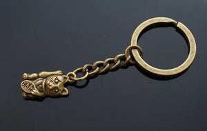 Lucky Cat Good Luck Japanese Chinese Bronze Maneki-neko Keychain Gift Key Chain