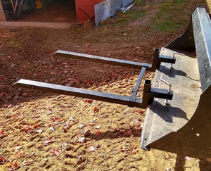 Pallet Forks 2000 lbs Adjustable Stabilizer Bar Loaders, Tractors, Skid Steers Bucket Mounted 43"