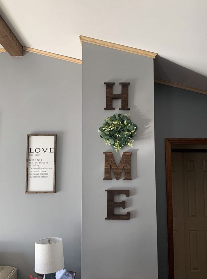 👌New-Rustic Wall Hanging Wood Home Sign Décor Artificial Eucalyptus Wreath Wooden Letters😍