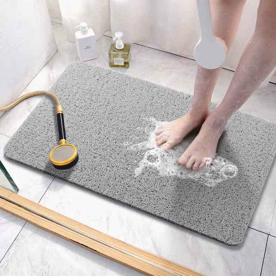👍 GRAB IT NOW 👍 Non Slip Comfort Bathtub Mats with Drain 24x16Inch