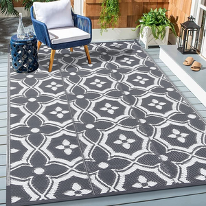 Reversible Outdoor Plastic Straw Rug Stain Resistant