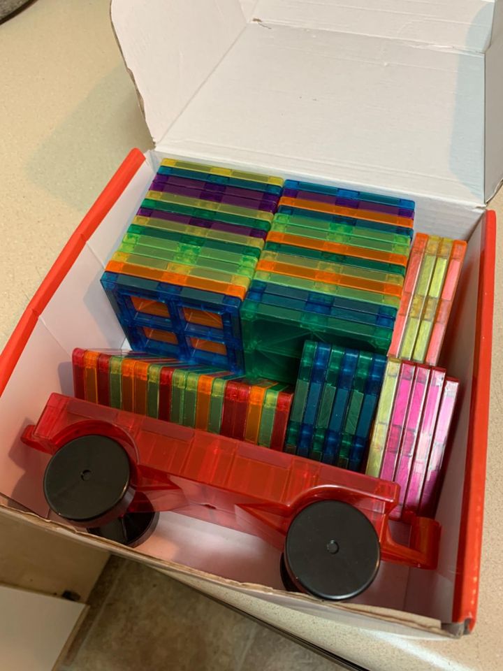🔥NEW!!🔥 57PCS Magnetic Tiles Building Blocks Set | Educational