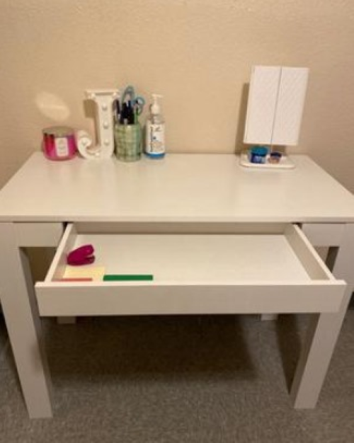 White Spacious Desk Home Office Furniture With Small Center Storage