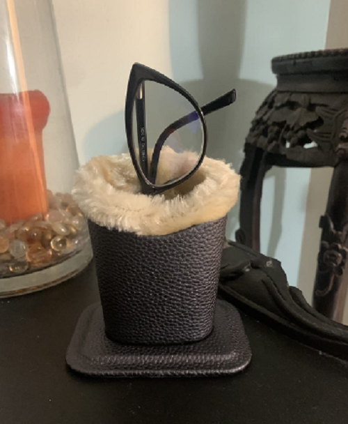 2-PACK Leather Eyeglass Holder Stand with Plush Lining Grey and Champagne New Brand