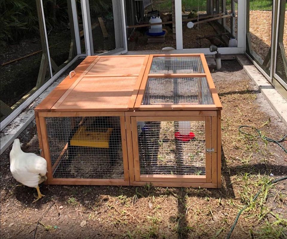 *Sale* Spacious Wooden Chicken Coop Bunny Rabbit Hutch Pet Hutch Playpen House