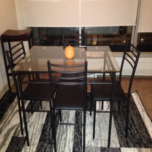Dining Table with 4 Chairs [4 Placemats Included, Black