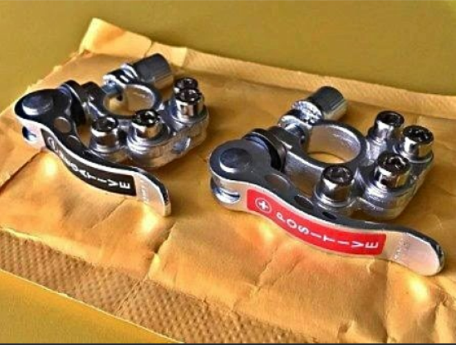 💥💥[2PCS ] Quick Release Battery Terminal Connectors Car Battery Terminal