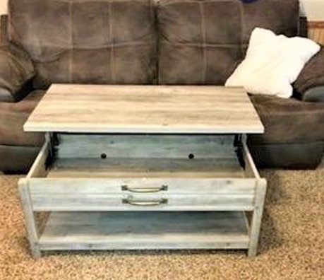 Cute Farmhouse LiftTop Coffee Table With Hidden Storage And Bottom Shelf, Large Bottom Shelf, NEW