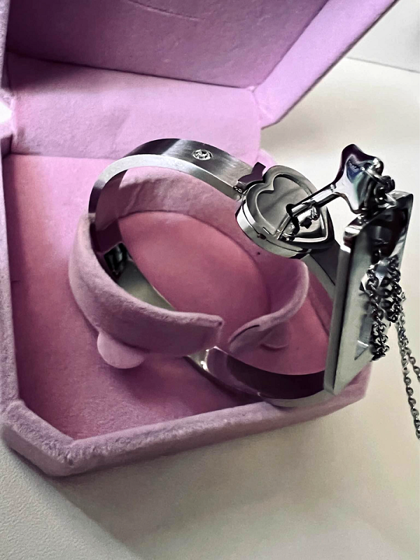 🔏🔏Lock Bracelet and Key Necklace Set for Couples Jewelry - Stainless Steel Heart Bangle for sweetheart