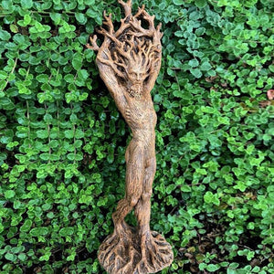 Latest Tree Figure Statue Garden Resin Craft Ornament 3D God Sculpture Decor