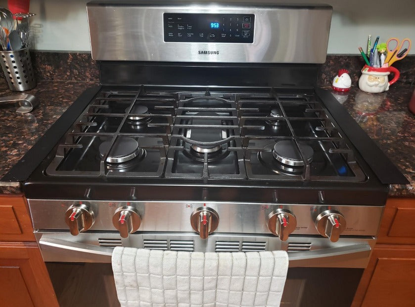 Silicone Kitchen Stove Counter Gap Cover Long & Wide Gap Filler, Heat-Resistant