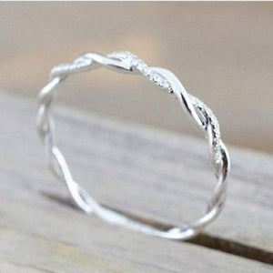 BRAND NEW!! Sterling Twist Ring for Women Fashion Cubic Zirconia Diamond Ring Size 9
