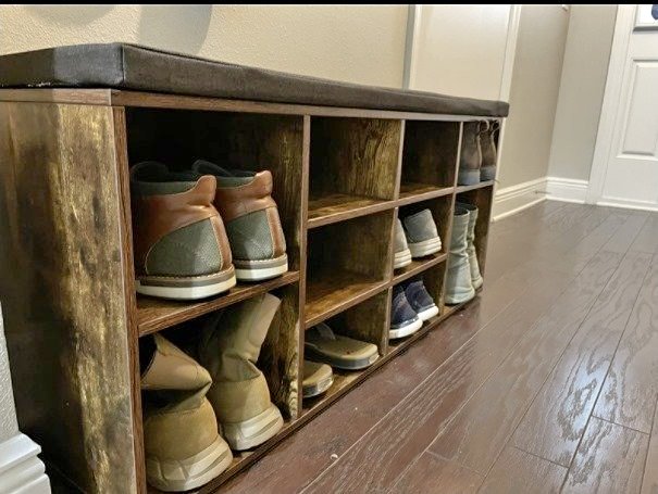 10 Cubbie Shoe Cabinet Storage Bench with Cushion, Adjustable Shelves, Rustic Brown
